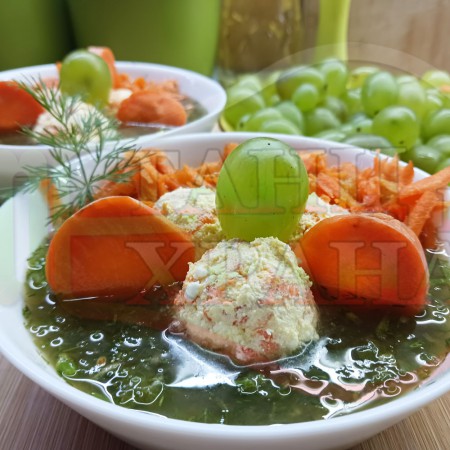 Българска студена сурова сладко солена супа 