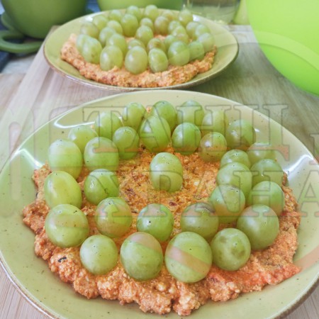 Българска студена сладко солена салата 