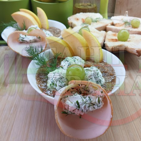 Българска студена сурова сладко солена супа 