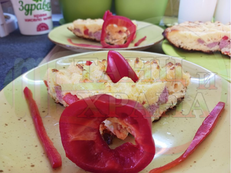 Саламена солена кексова торта 