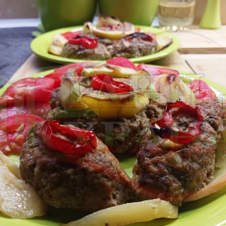 Български кюфтета 