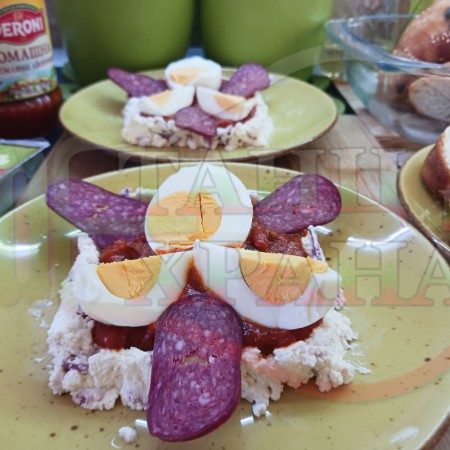 Българска лютенична сурова супа 