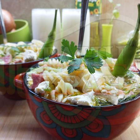 Българска макаронена гъста супа 