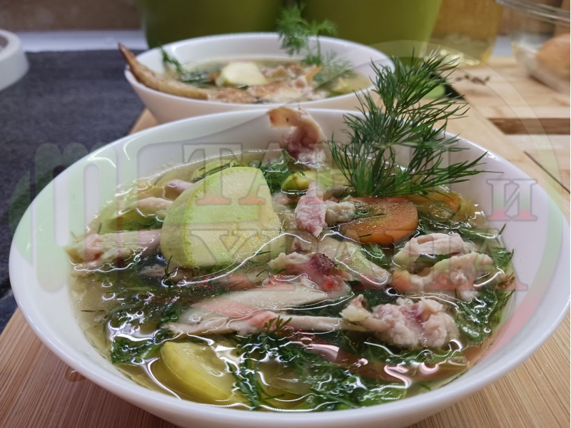 Българска пилешка супа 