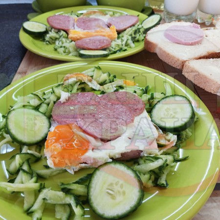 Яйчени мини пити 