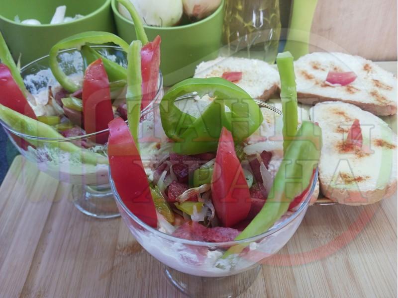 Българска салата 