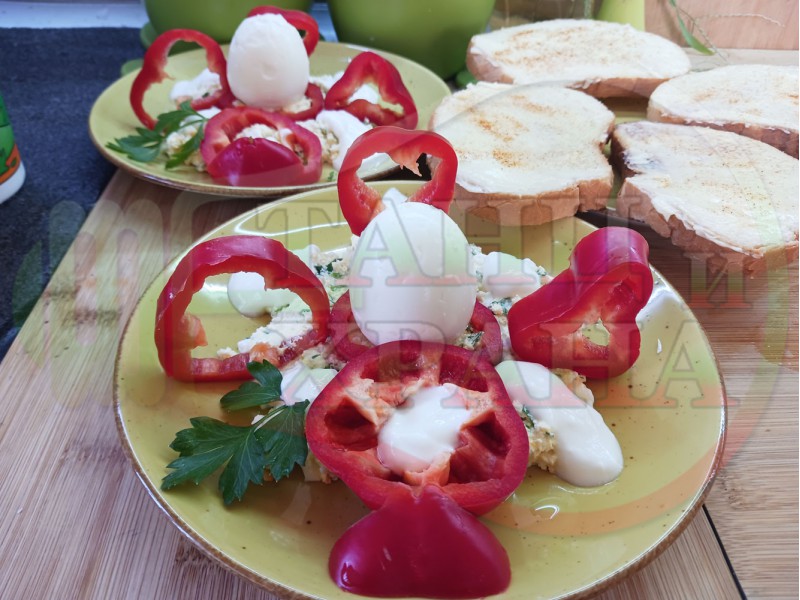 Българска сурова салата 